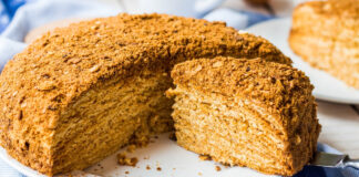 Ukrainian Honey Cake