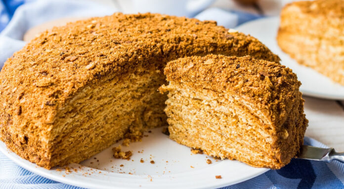 Ukrainian Honey Cake