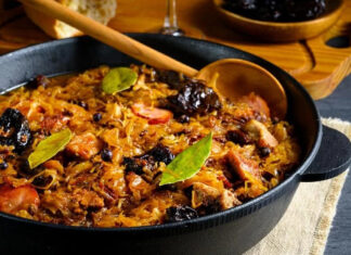 Bigos with Pork and Prunes