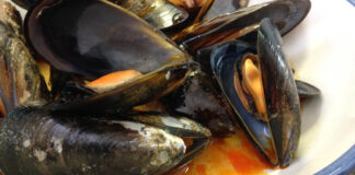 White Wine Mussels