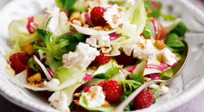 Goat Cheese and Raspberry Salad Recipe