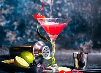 Cosmopolitan Cocktail