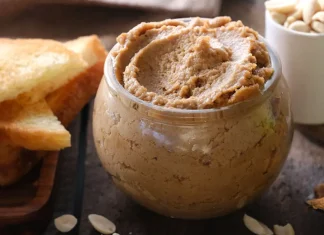 Homemade Peanut Butter