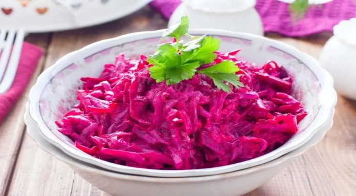 Savory Beet Salad with Garlic